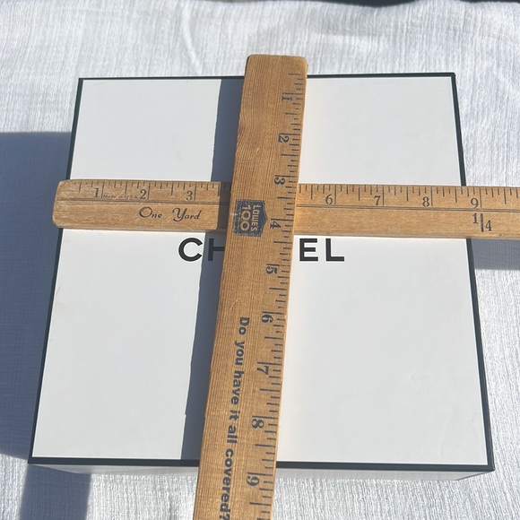 Chanel box.🖤 - Picture 15 of 16